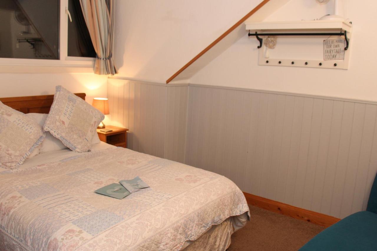 Invergarry Room Only Guest House For Adults Windermere Exteriér fotografie