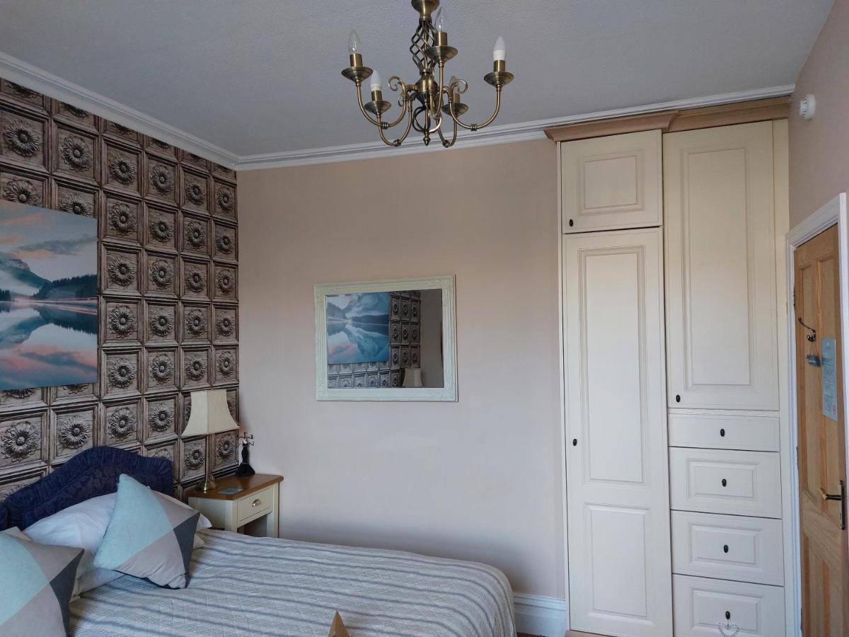 Invergarry Room Only Guest House For Adults Windermere Exteriér fotografie