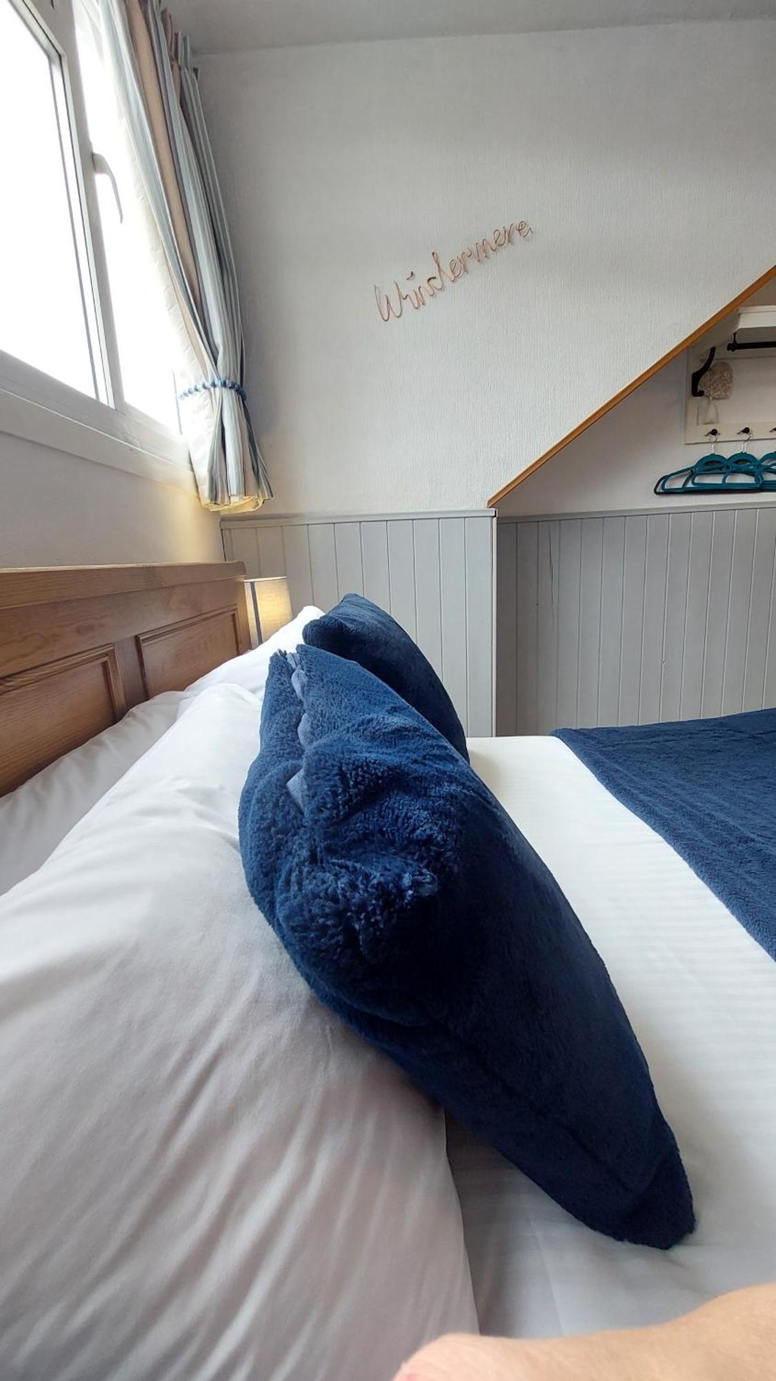 Invergarry Room Only Guest House For Adults Windermere Exteriér fotografie